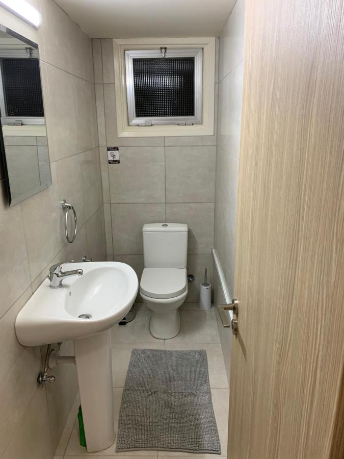 לרנקה Tony'S Boutique Apartment מראה חיצוני תמונה