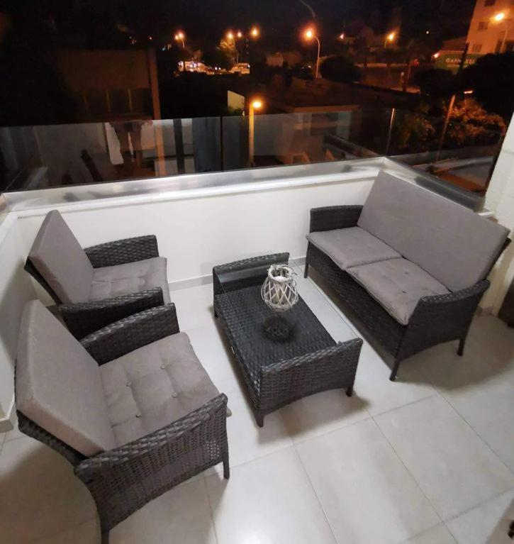 לרנקה Tony'S Boutique Apartment מראה חיצוני תמונה