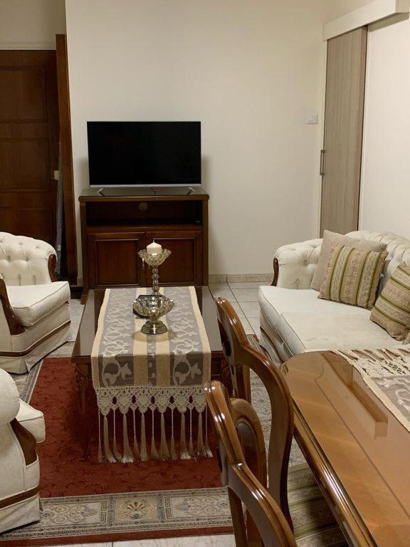 לרנקה Tony'S Boutique Apartment מראה חיצוני תמונה