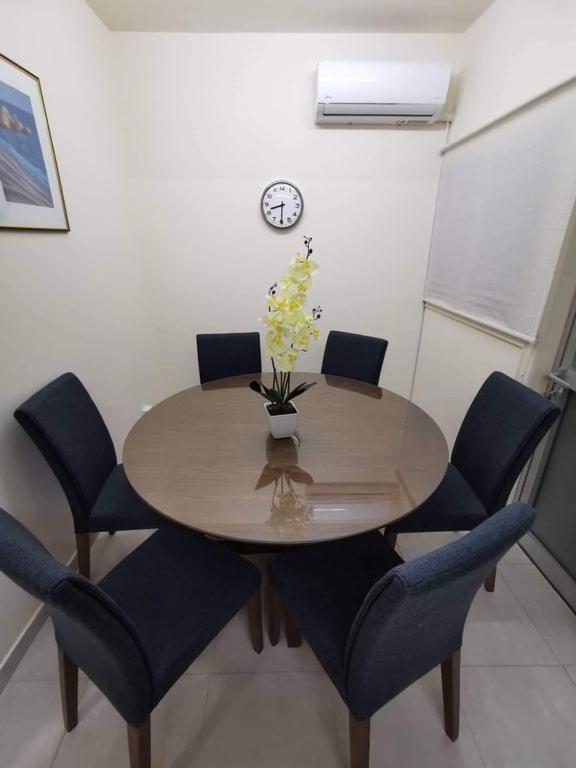 לרנקה Tony'S Boutique Apartment מראה חיצוני תמונה